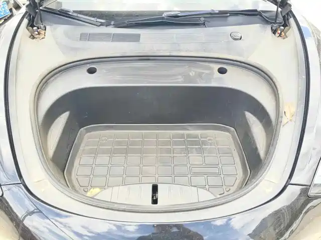 Tesla Model 3 2022 Model Rear-Wheel Drive Version — фото 3