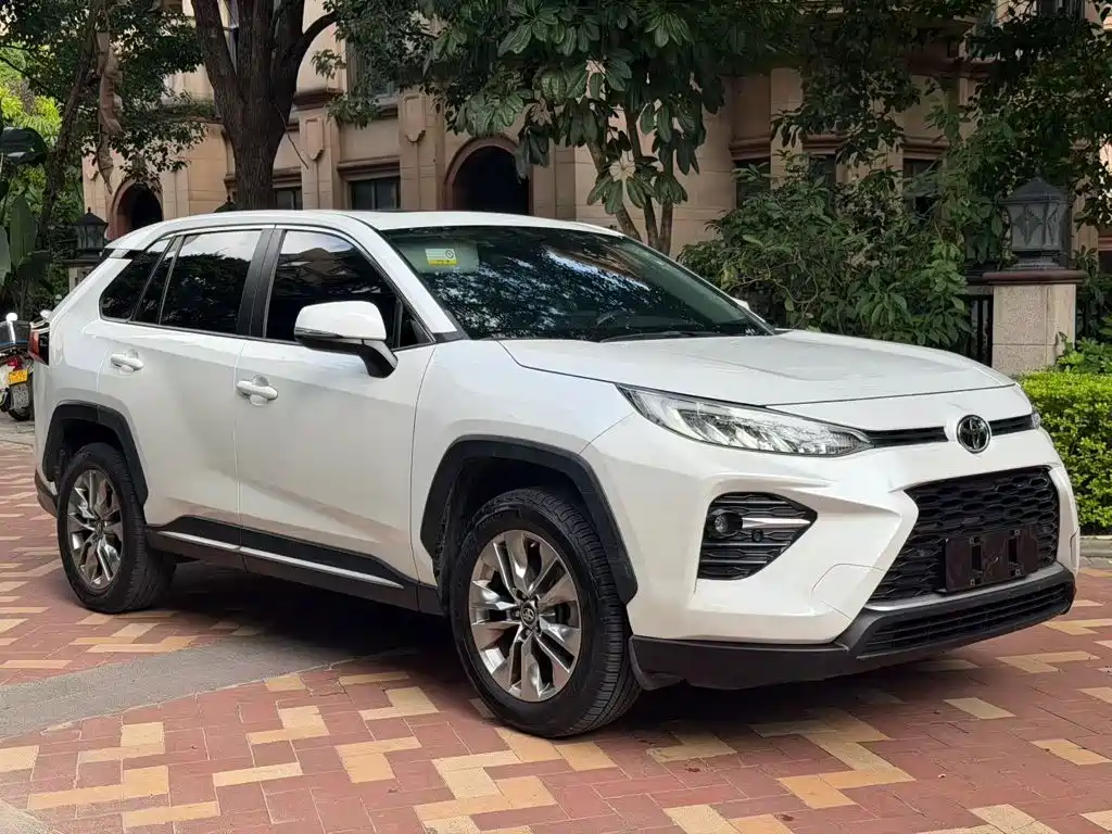 Toyota Wildlander 2021 2021 2.0L CVT 2WD Luxury Edition