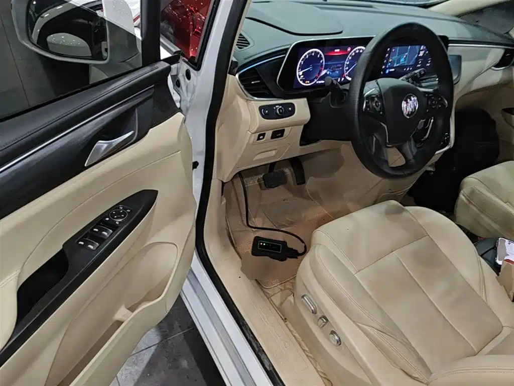 Buick GL8 2023 ES Landmaster Exclusive фото 16