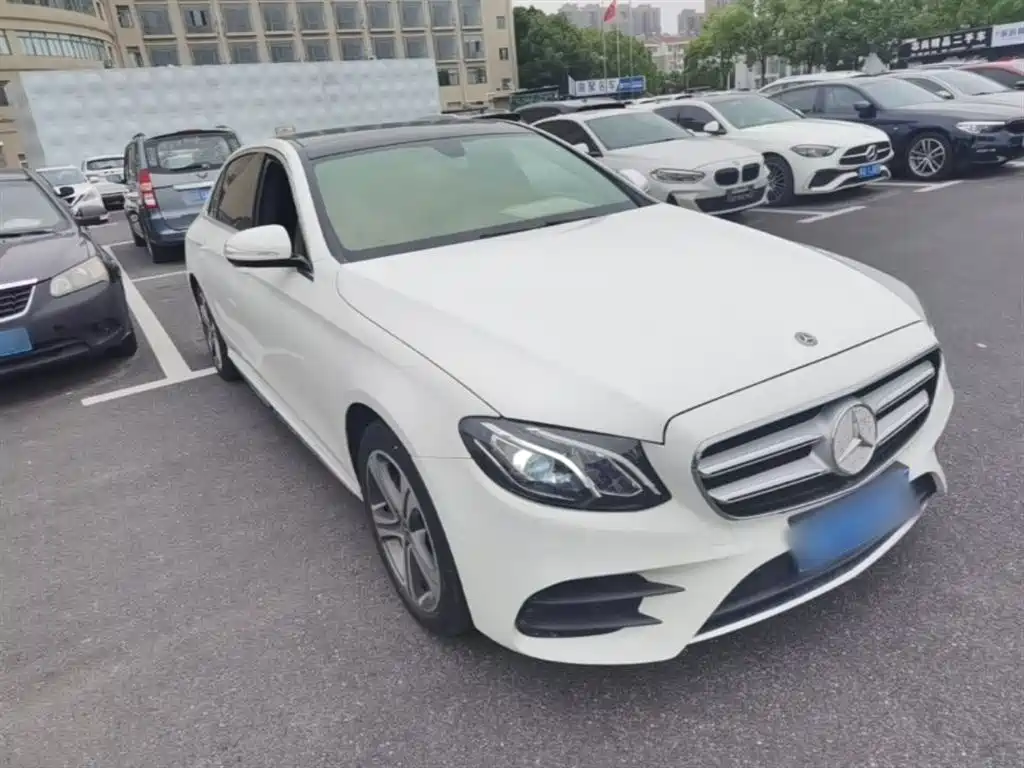 Mercedes-Benz E-Class 2020 Facelift E 260 L Sport фото 4