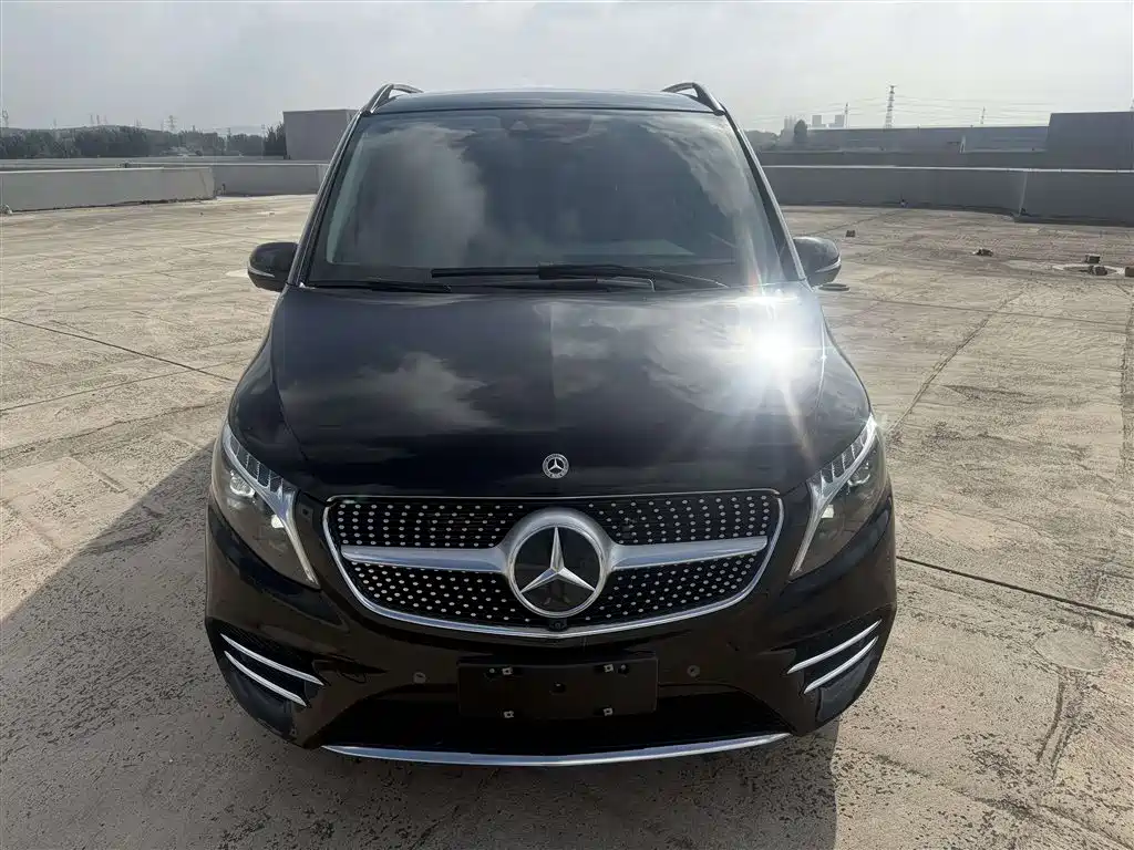 Mercedes-Benz V-Class 2024 2022 V 260 L Long Wheelbase Luxury Edition