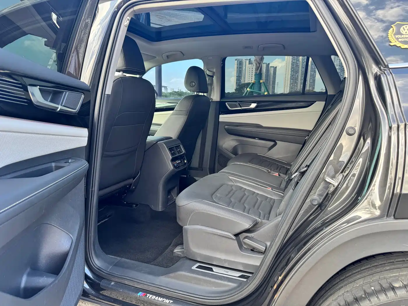 Volkswagen Teramont 2022 Teramont X 380TSI 4MOTION Premium Luxury фото 5