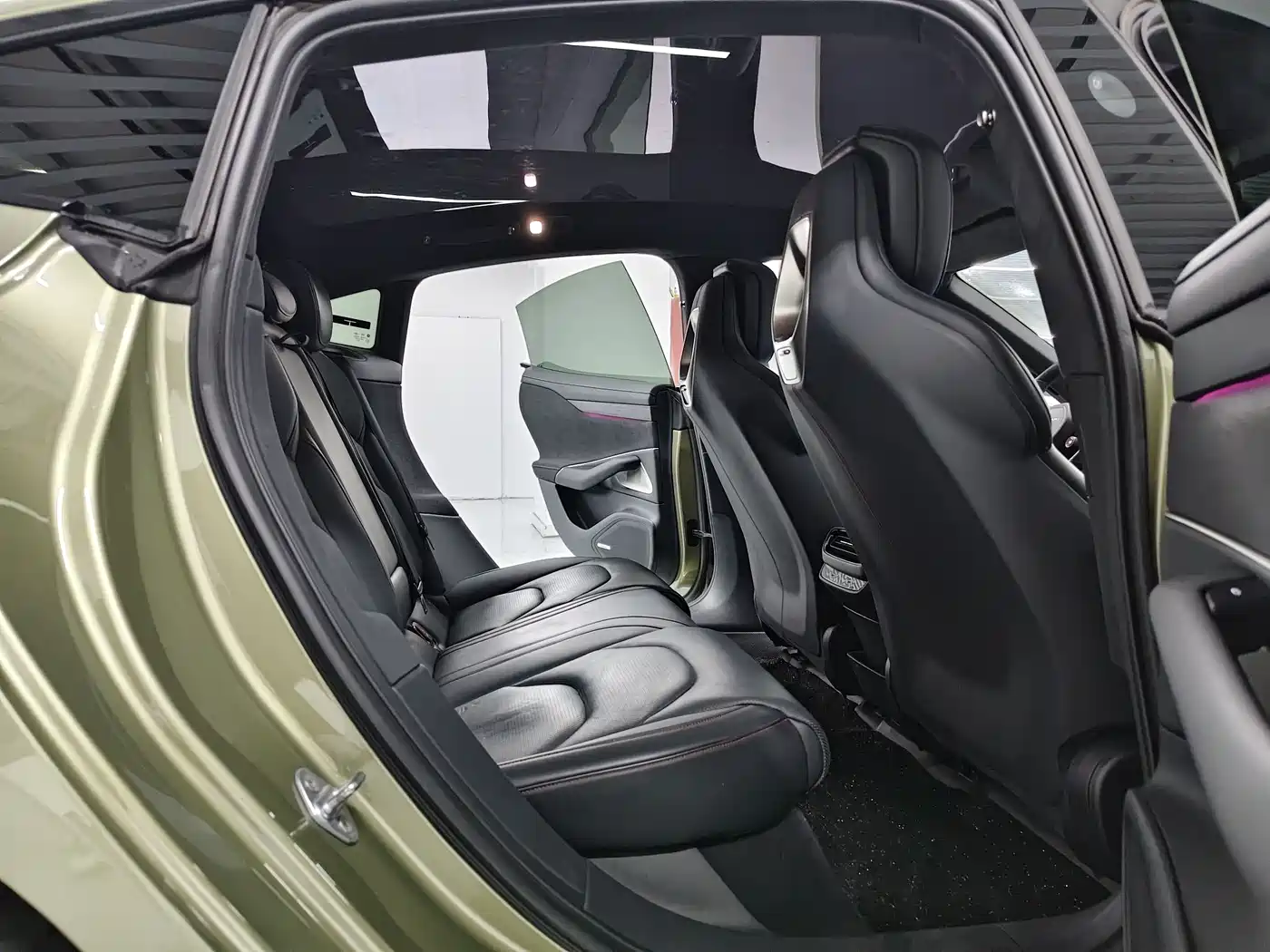 XIAOMI CAR XIAOMI SU7