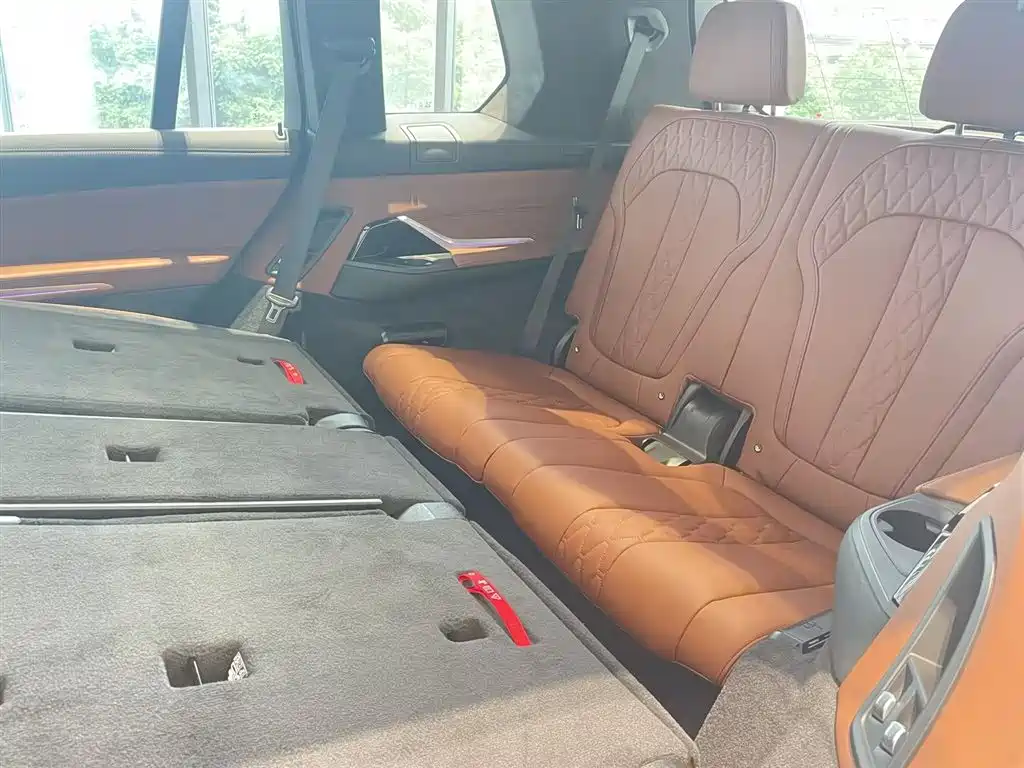 BMW X7 2023 xDrive40i Exclusive M Sport Package фото 13
