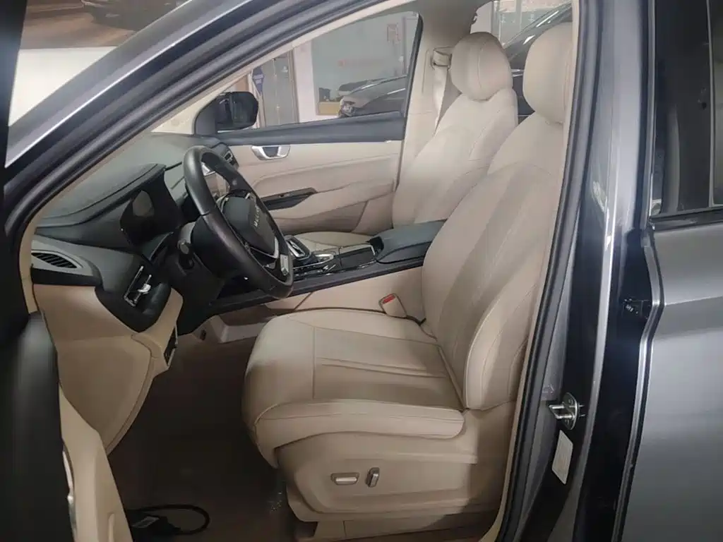 Wuling Motors Wuling Victory 2022 2022 280T 1.5T CVT Flagship
