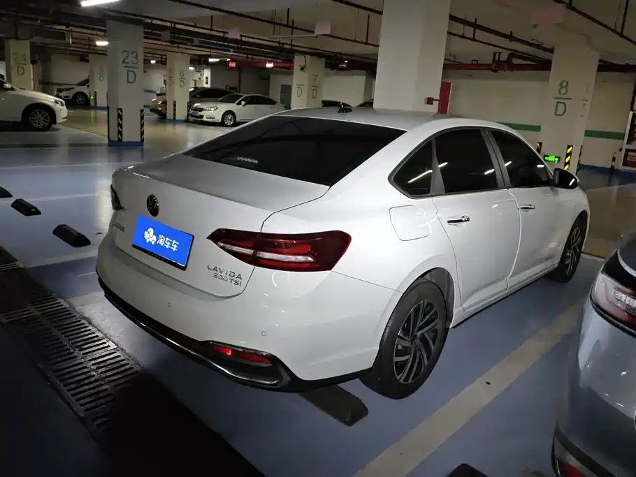 Volkswagen Lavida, миниатюра 3