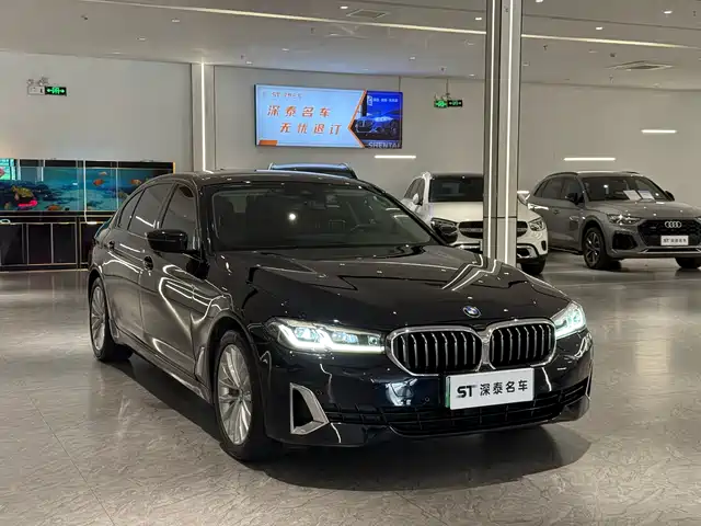 BMW 5 Series New Energy 2021 Facelift 535Le Luxury Package — фото 1