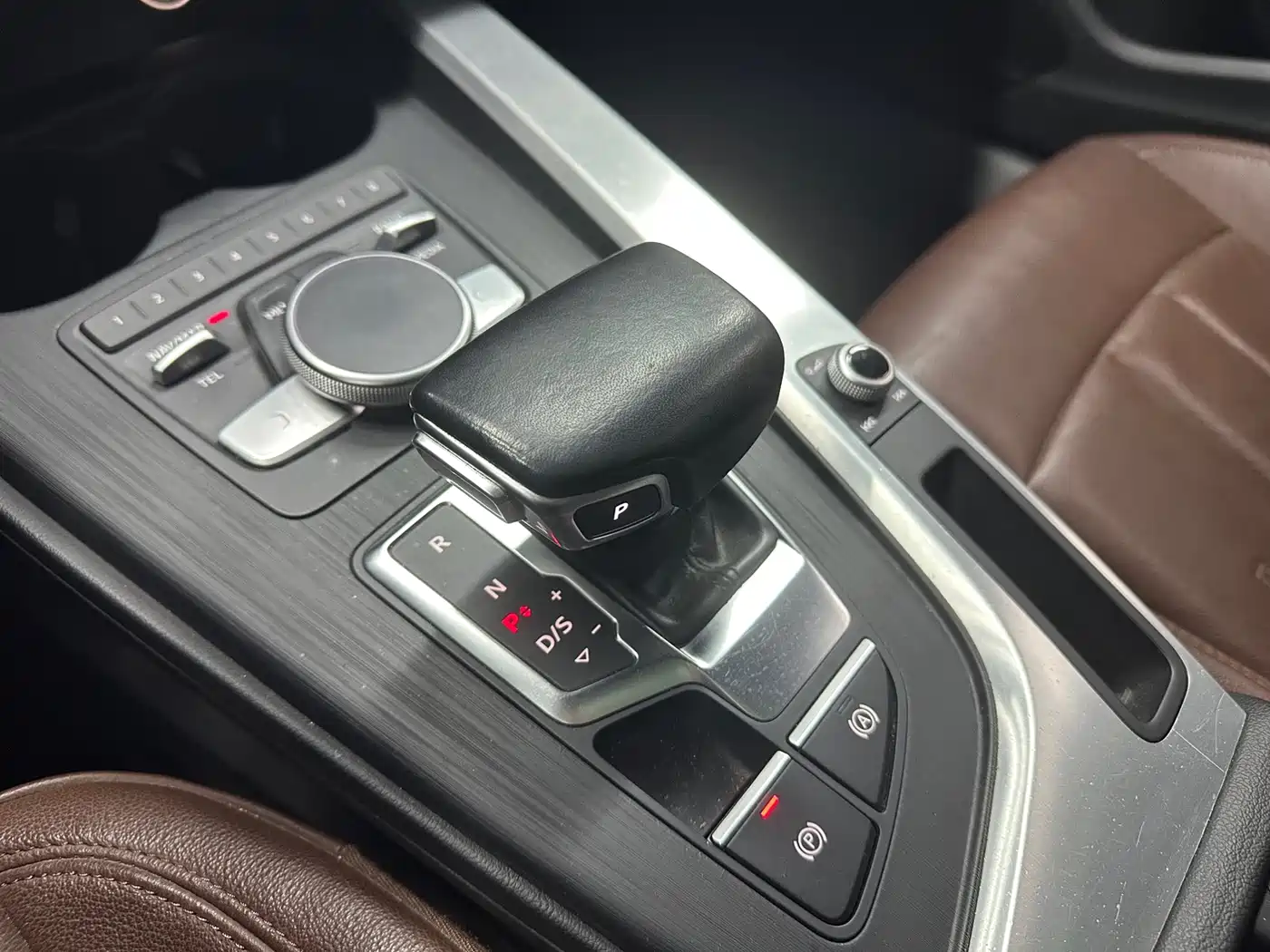 Audi A4L 2018 30th Anniversary 40 TFSI Fashion фото 18