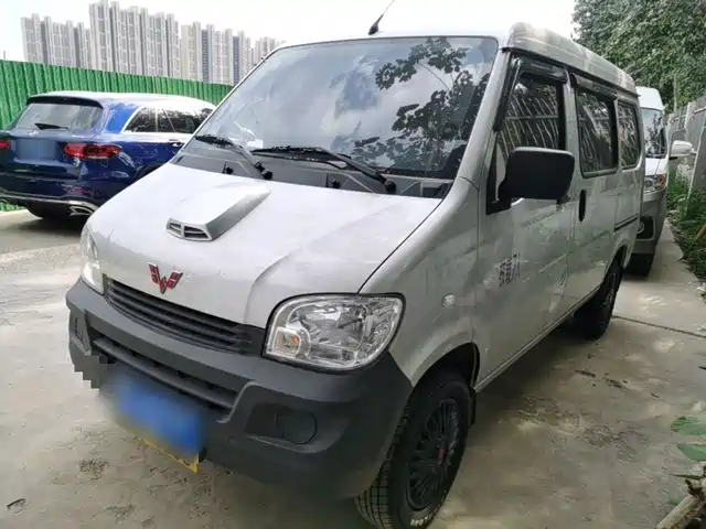  Wuling Motors Wuling Zhiguang 2023 1.5L Utility 5/7-seater