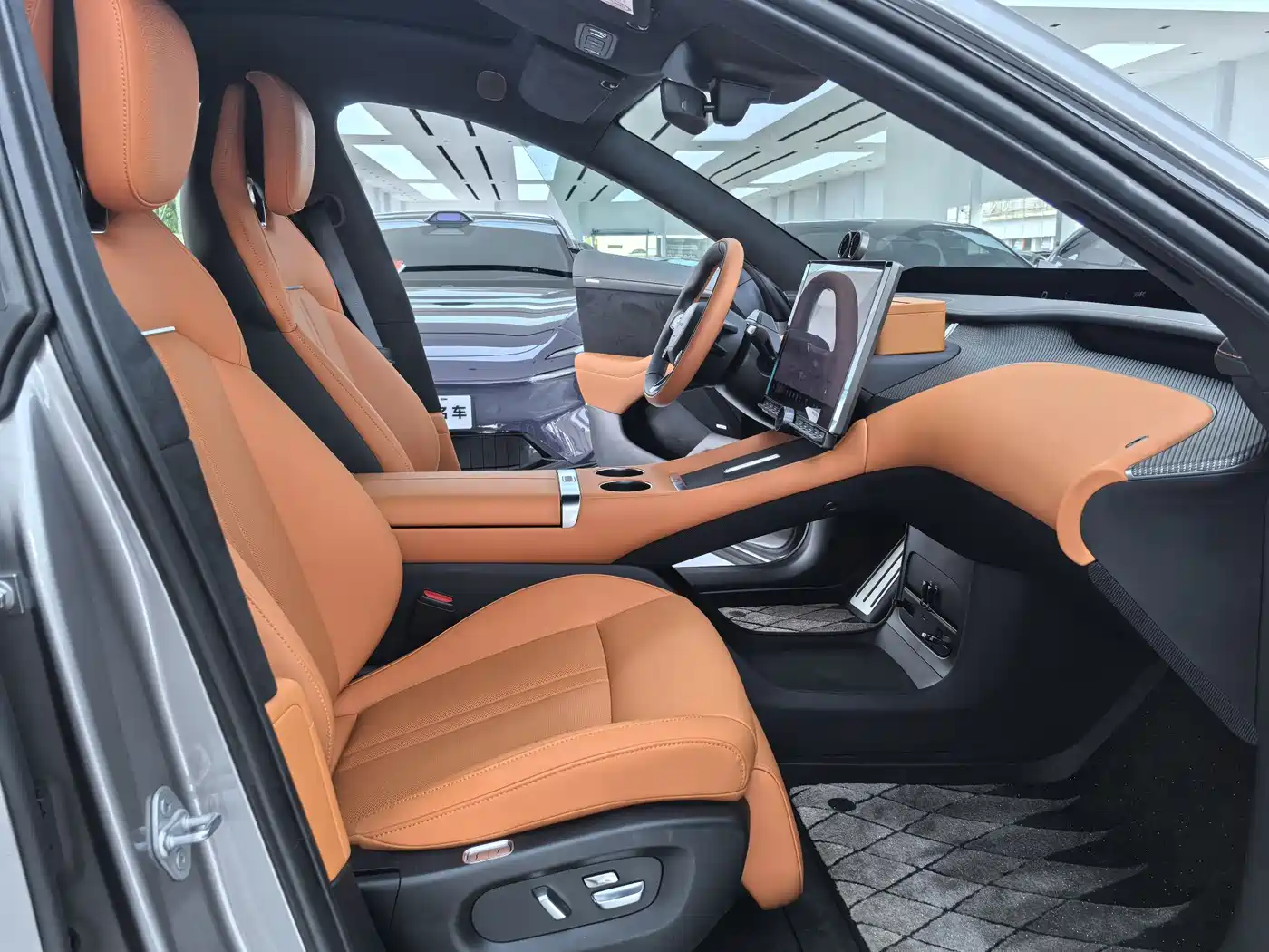Xiaomi Auto Xiaomi YU7 2025 Ultra Long Range High Performance AWD Max Edition фото 9