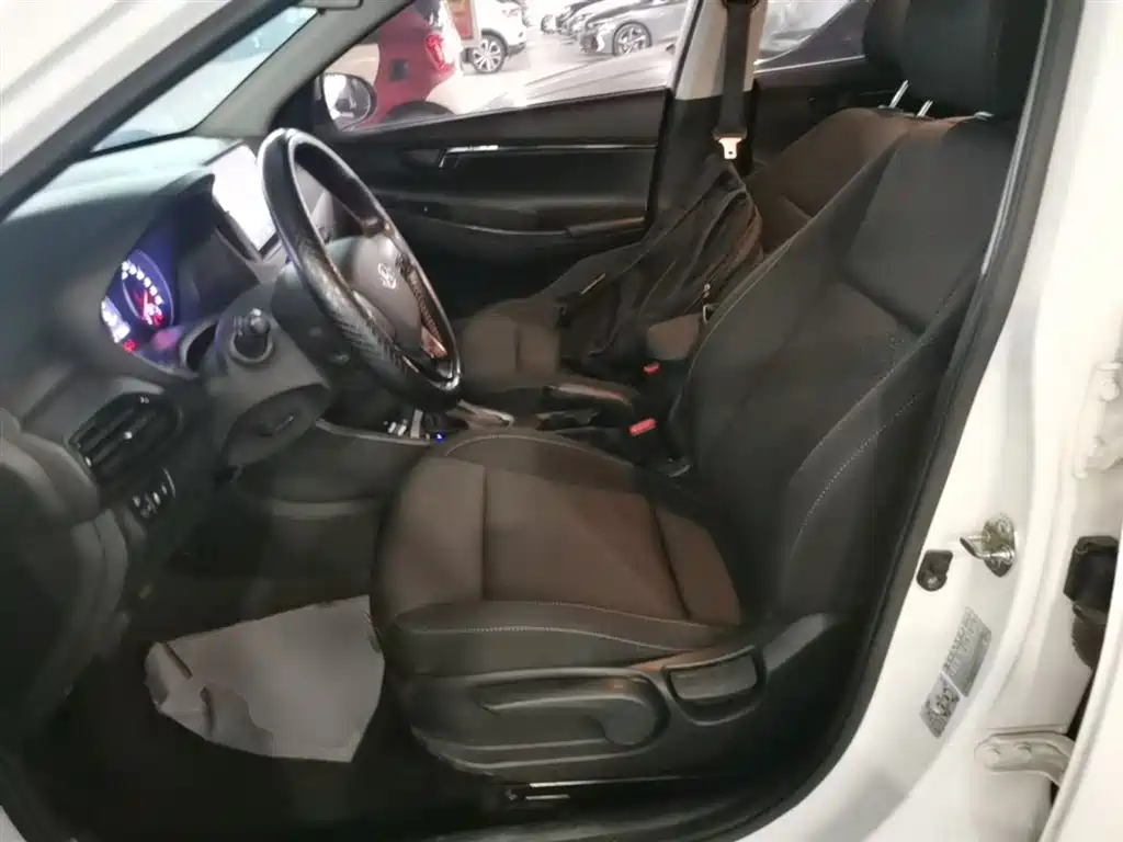 Hyundai Elantra 2018 1.6L Auto Joy GL (China V) фото 15