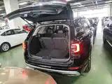 Фото 19 - Ford Explorer
