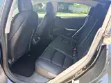 Фото 9 - Tesla Model 3