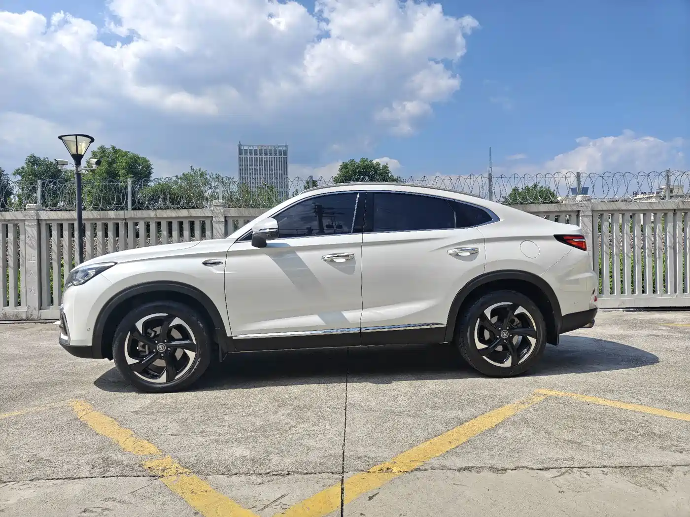 Changan CS85 2020 2019 2.0T Automatic Premium Edition China V