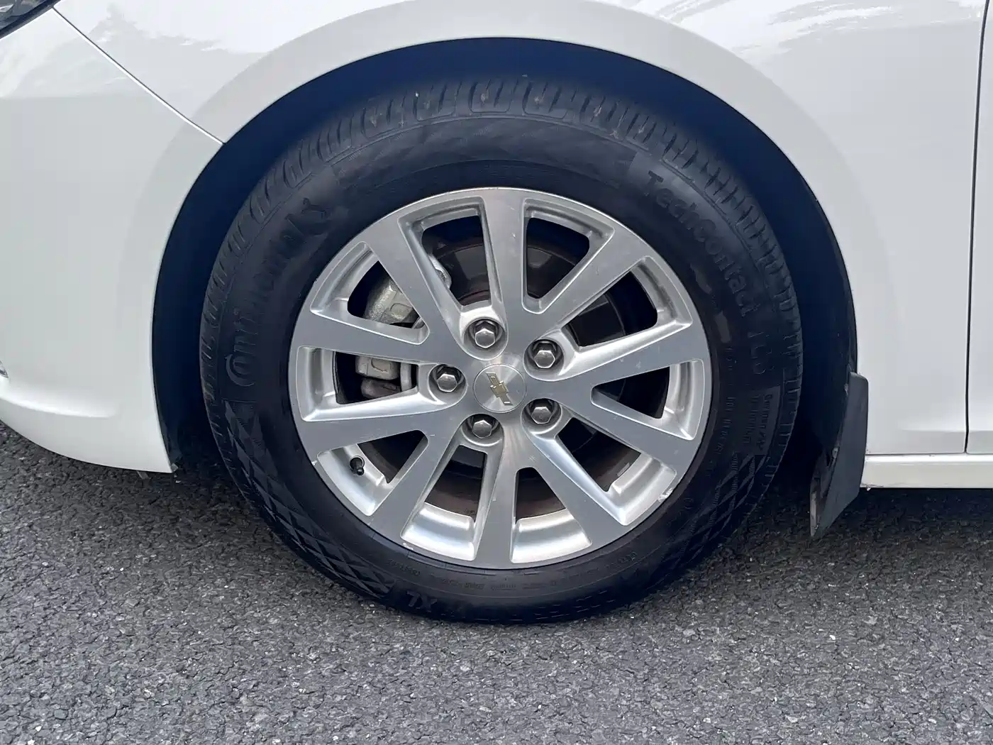 Chevrolet Malibu 2013 2.0L Automatic Luxury Edition фото 18