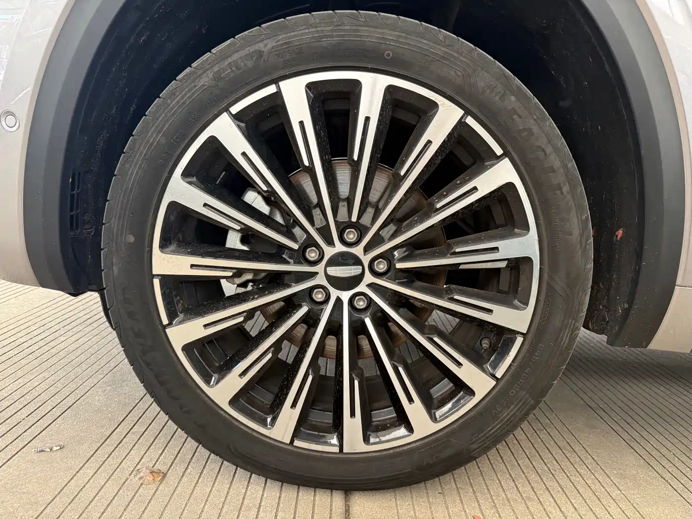 GEELY AUTOMOBILE XINGYUE L