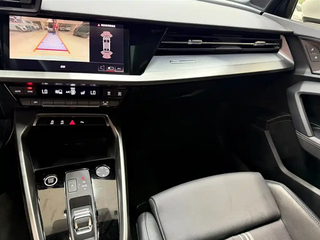 Audi A3 2023 Facelift A3L Limousine 35 TFSI Fashion Sport фото 17