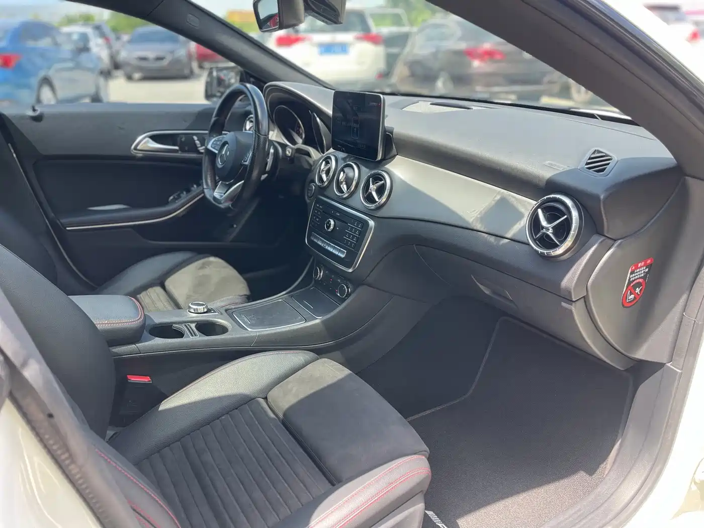 Mercedes-Benz CLA (Import) 2017 2016 CLA 220 4MATIC