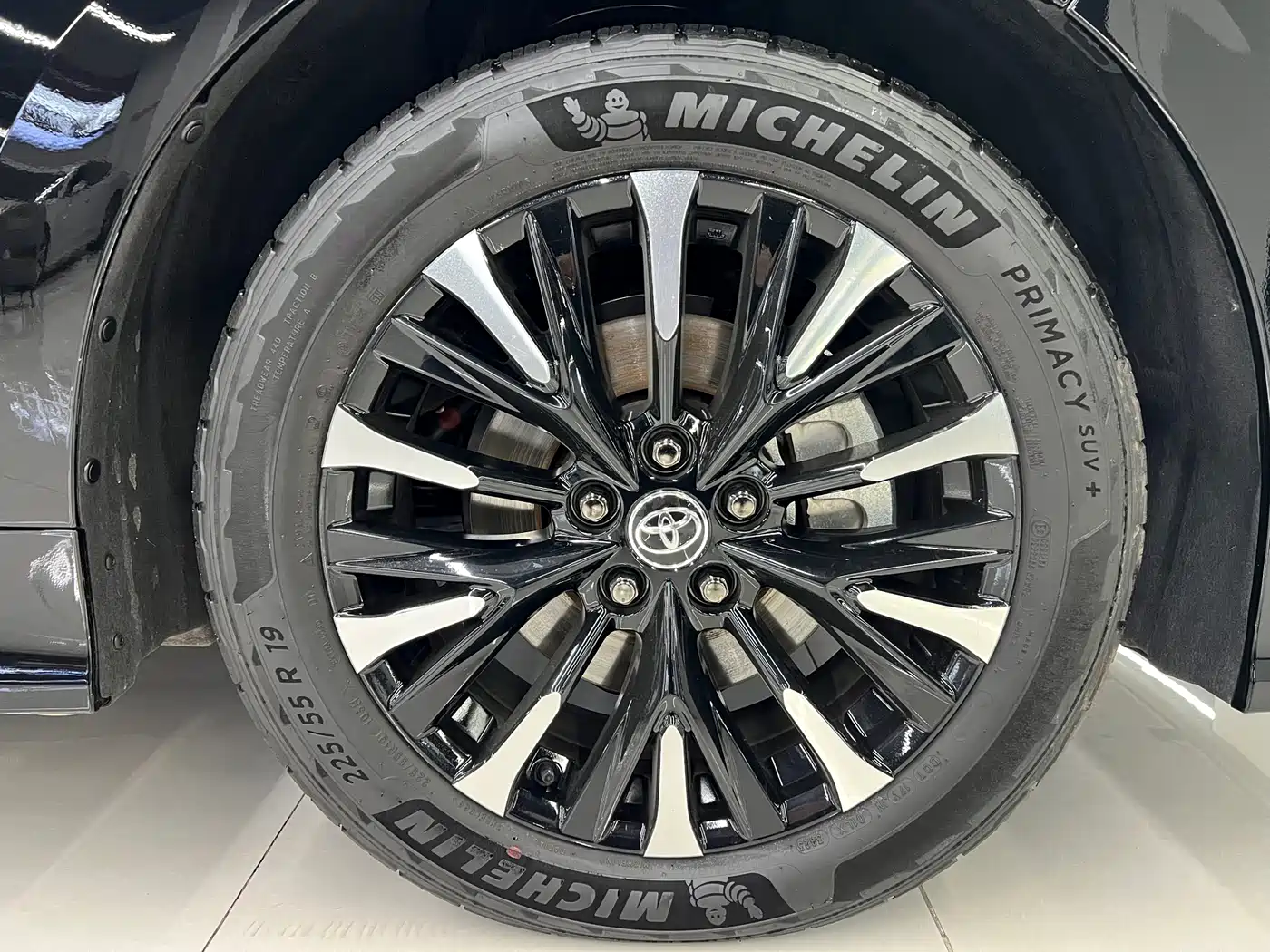 Toyota Alphard 2024 Hybrid 2.5L Prestige Edition фото 26