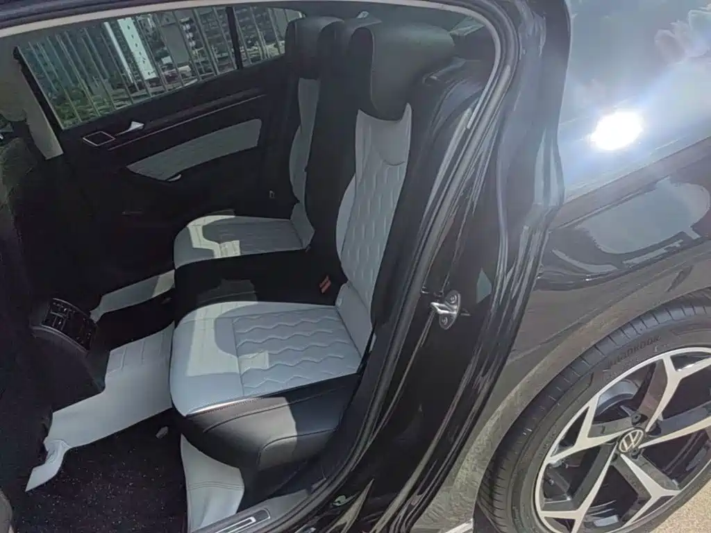 Volkswagen Magotan 2026 2026 Model 30 Million Special Selection 380TSI DSG Luxury