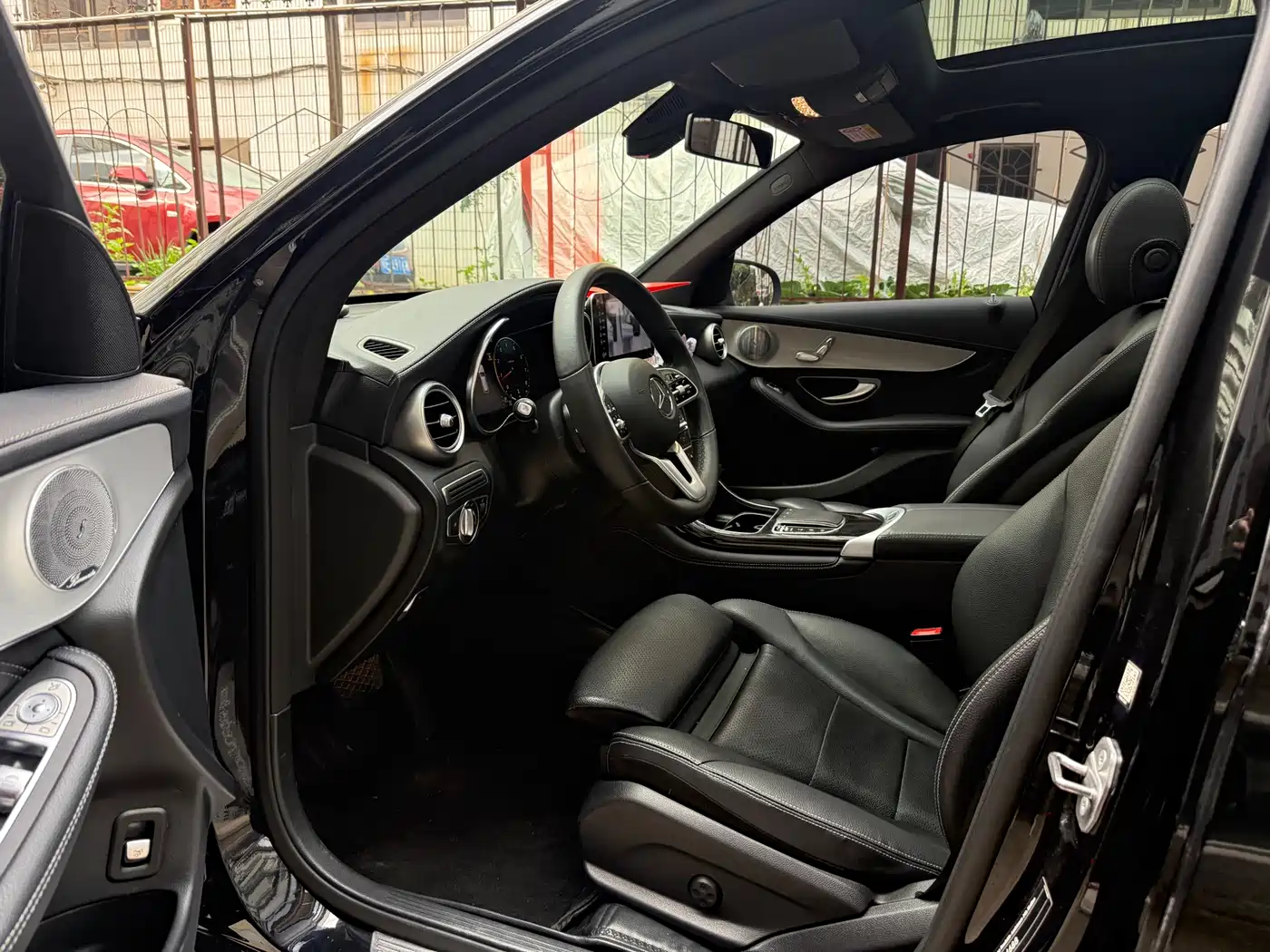 Mercedes-Benz GLC 2020 Facelift GLC 260 L 4MATIC Dynamic фото 3