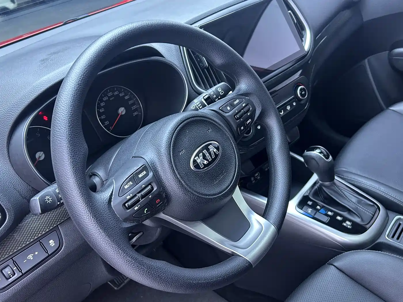 Kia KX3 Smart Run 2015 1.6L Automatic 2WD DLX фото 22