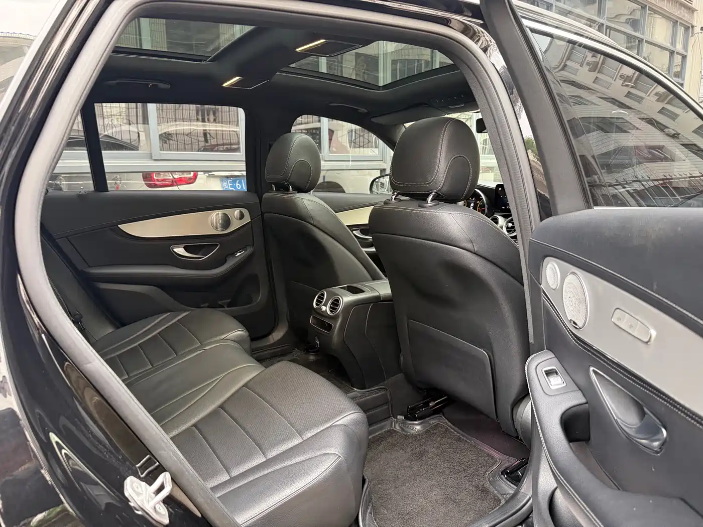 Mercedes-Benz GLC 2020 Facelift GLC 260 L 4MATIC Dynamic фото 8