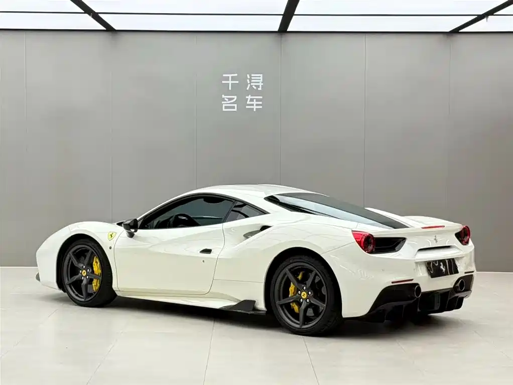 Ferrari 488 2015 488 GTB фото 13