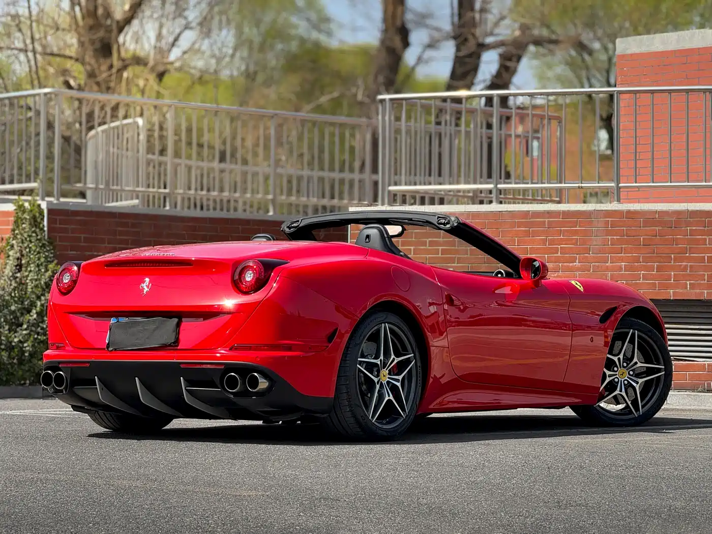 Ferrari California T 2015 3.9T Standard фото 19