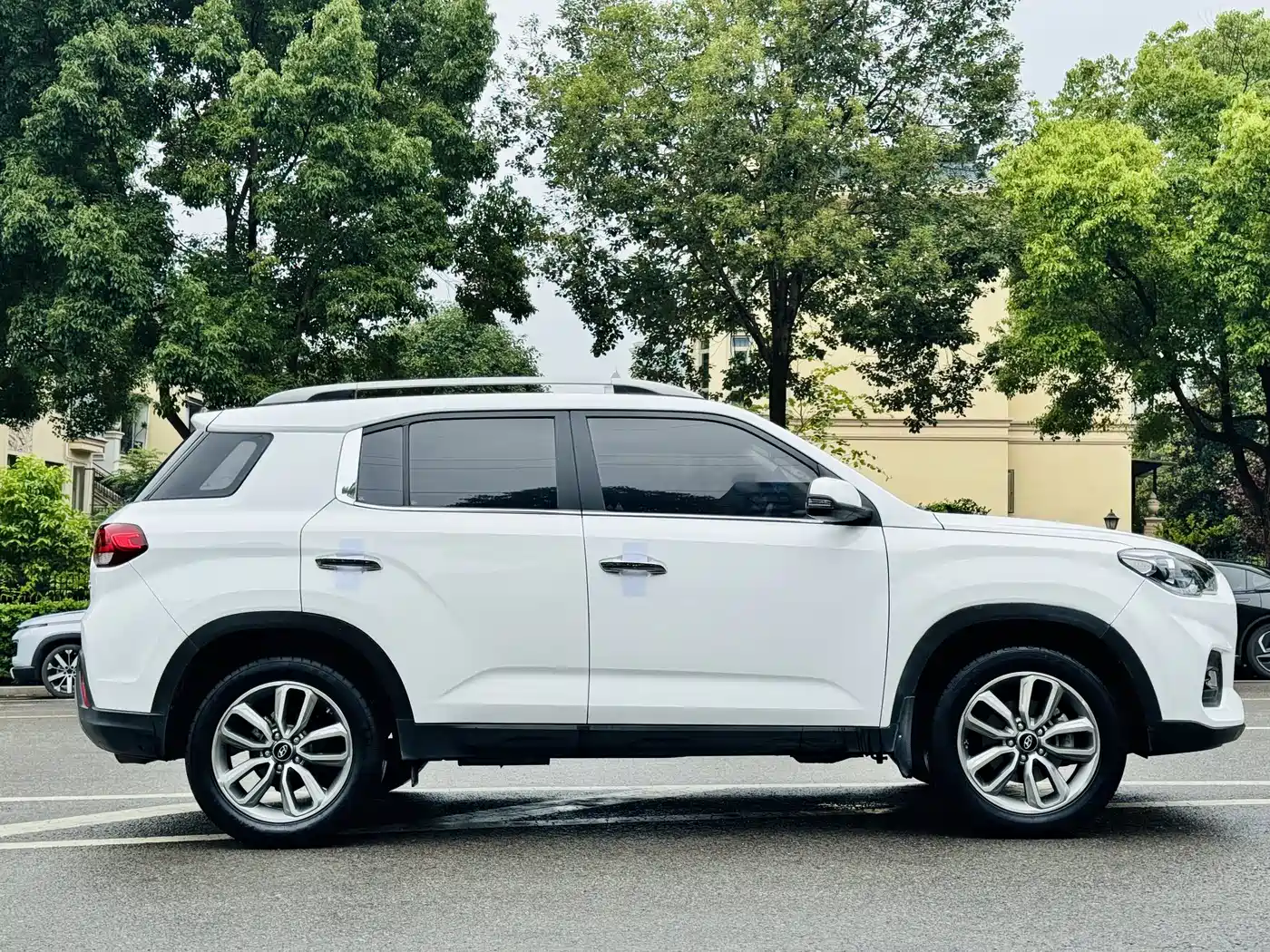 Hyundai Beijing Hyundai ix35 2018 2.0L Automatic 2WD Zhiyong·Enjoyment Edition фото 13