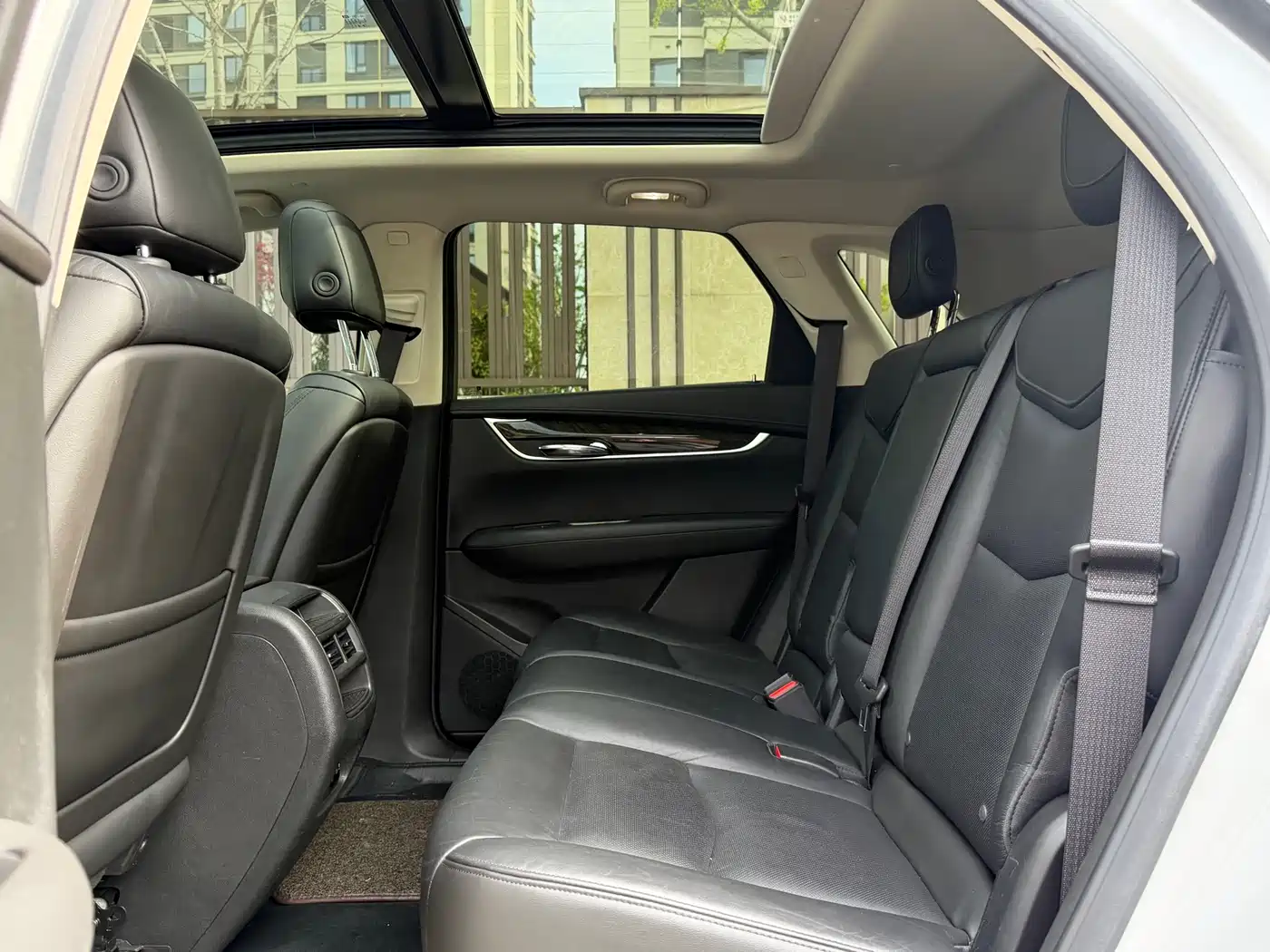 Cadillac XT5 2016 28T AWD Luxury Model фото 15