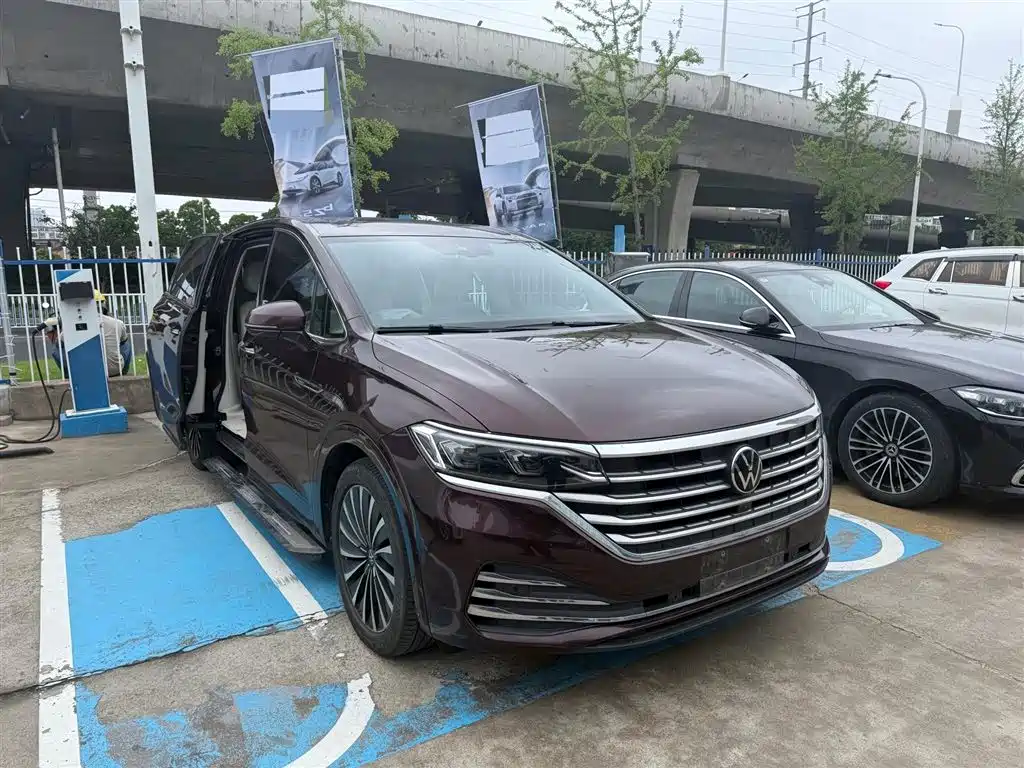 Volkswagen Viloran 2020 380TSI Flagship Edition фото 3