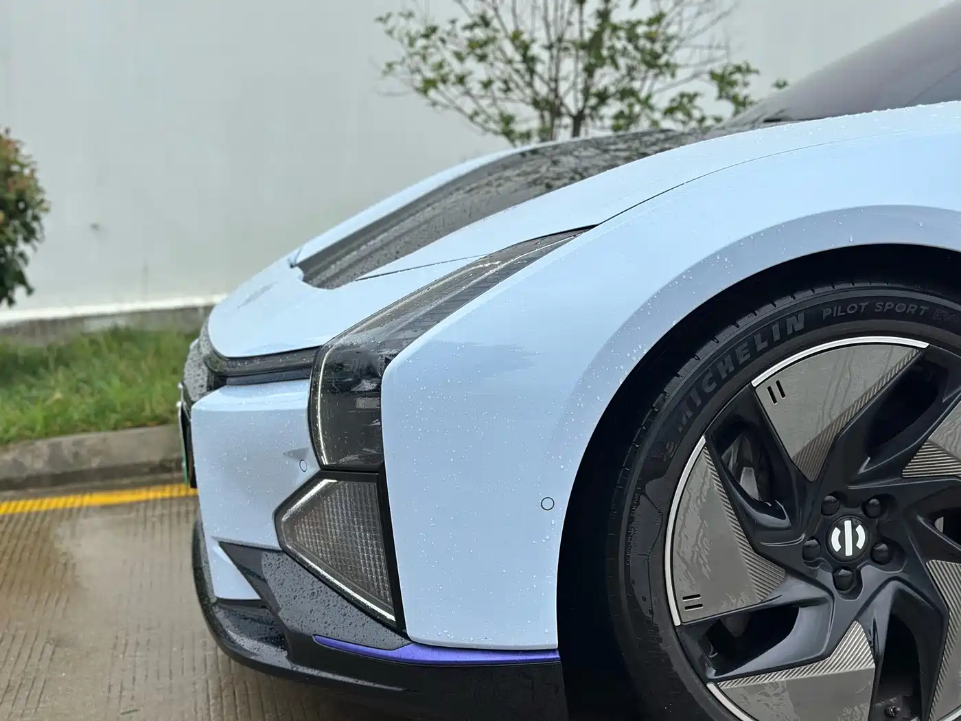 HiPhi Z 2023 2023 4-Seater Edition