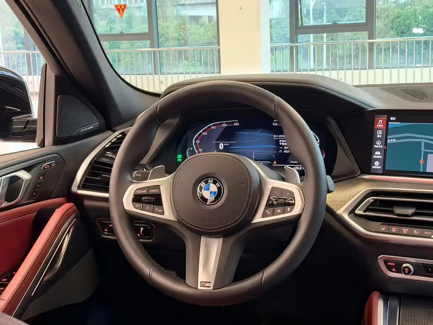 BMW X6 2023 2022 Facelift xDrive40i M Sport Package