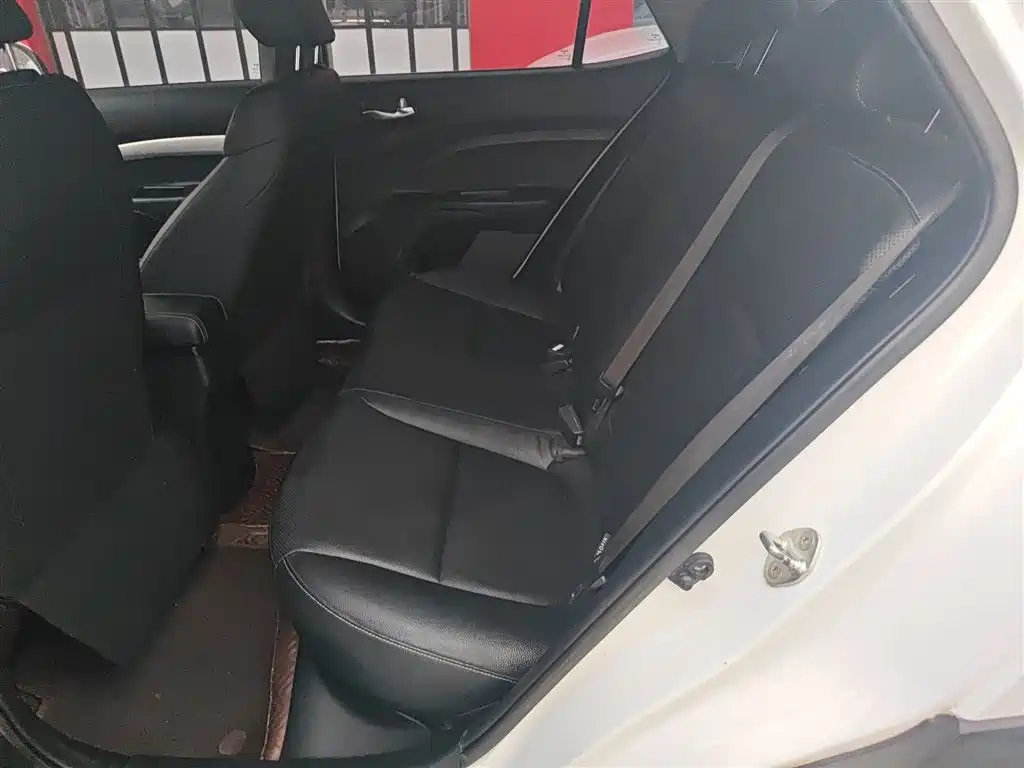 Kia KX1 2021 1.4L CVT Fun Edition фото 17