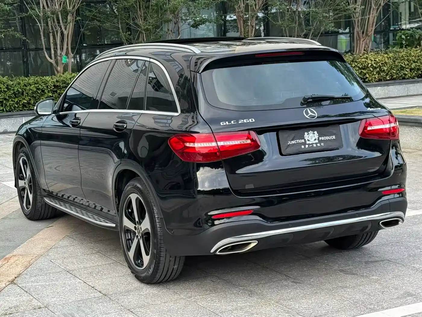 Mercedes-Benz GLC 2018 GLC 260 4MATIC Luxury фото 4