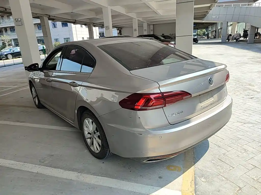 Фото 5 - Volkswagen Bora