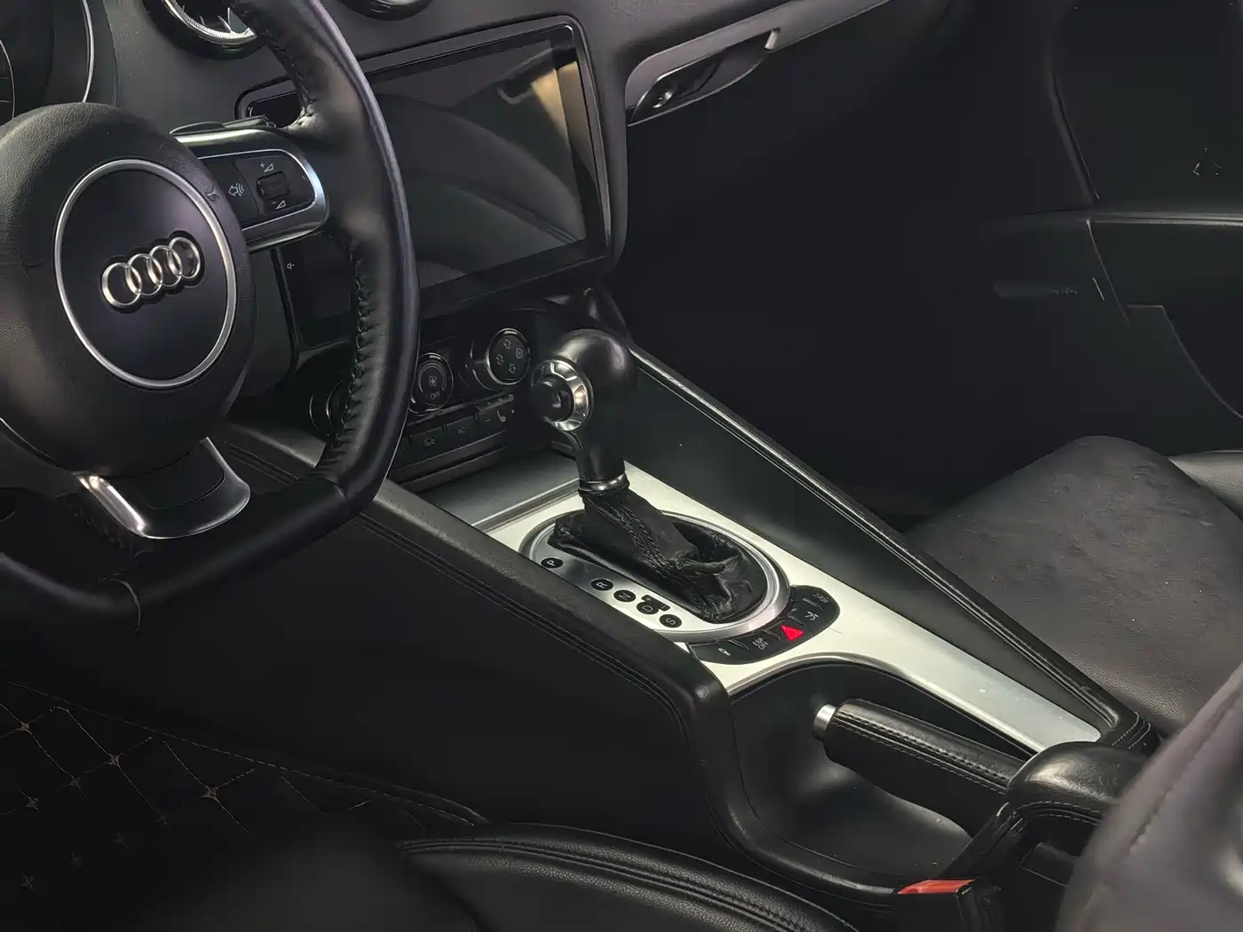 Audi TT 2009 2008 Model TT 3.2 Quattro