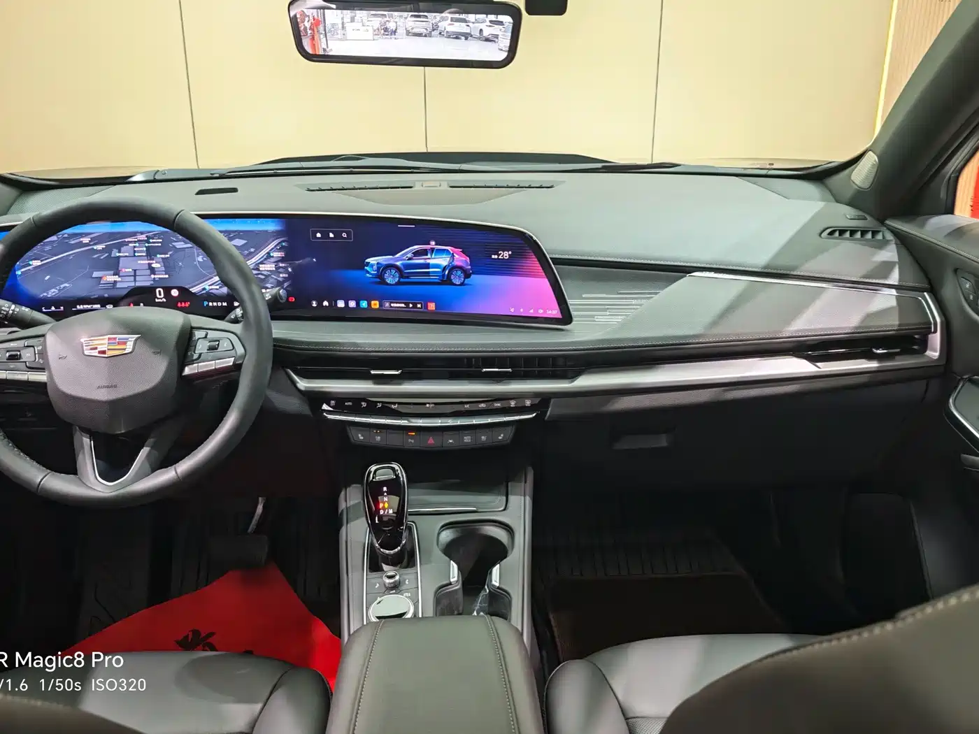 Cadillac XT4 2025 2024 Facelift 28T 2WD Premium