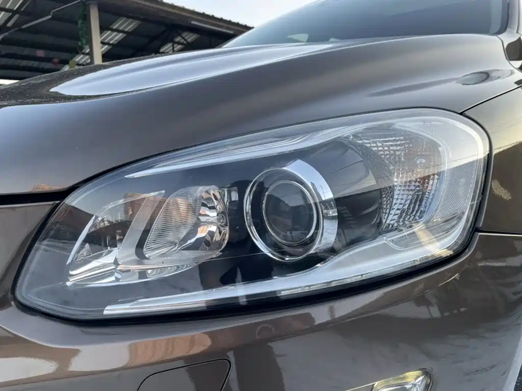 Volvo XC60 (Import) 2014 2014 Facelift T5 Momentum