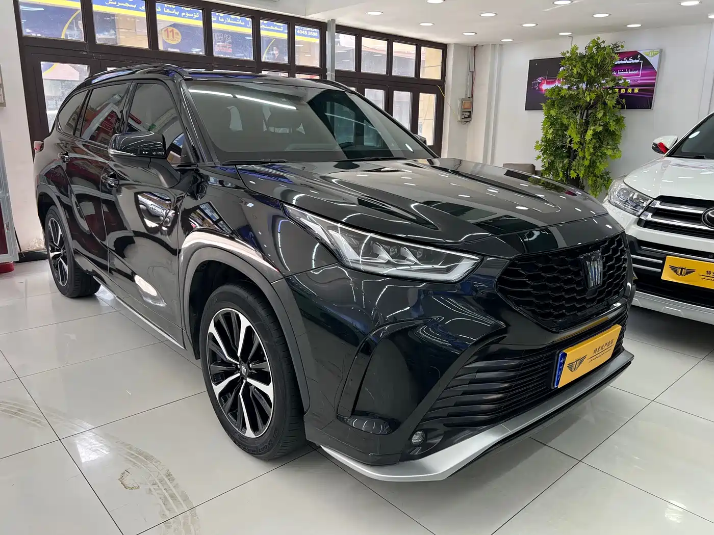 Toyota Crown Kluger 2022 2021 2.5L HEV 4WD Premium