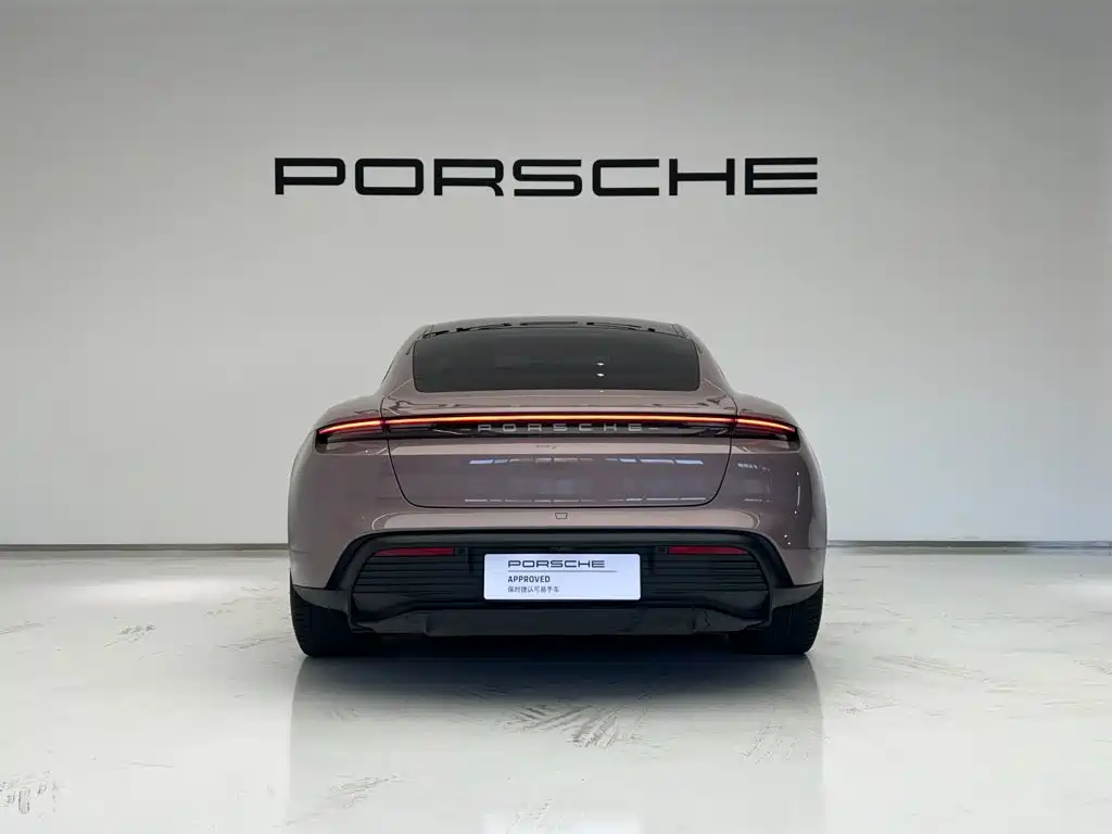 Porsche Taycan 2024 2022 Taycan