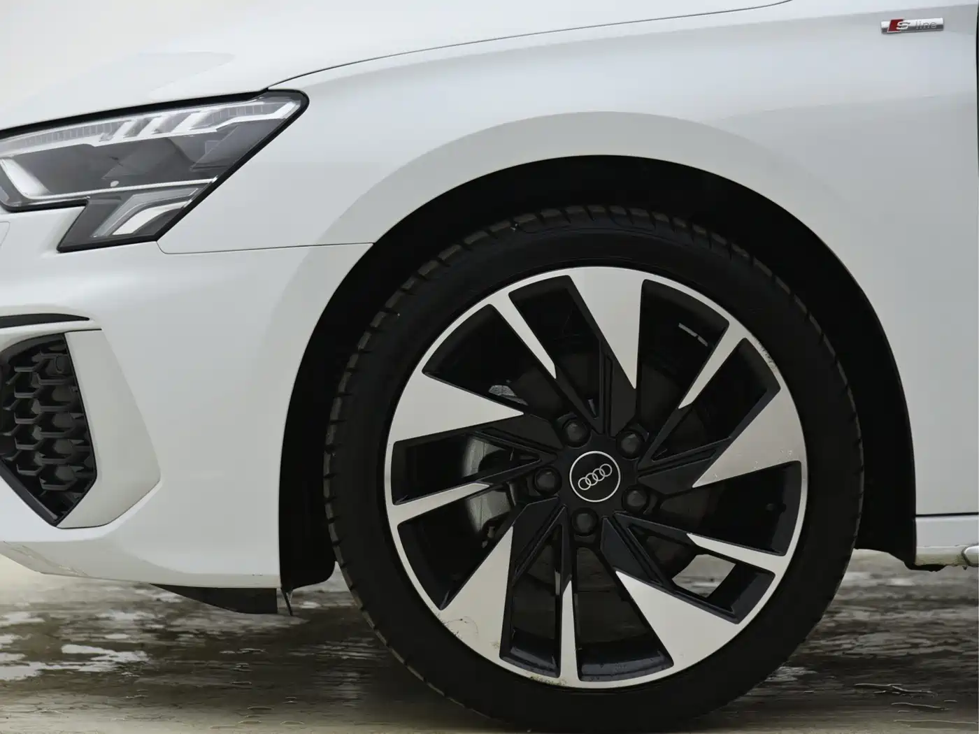 Audi A3 2023 Facelift A3L Limousine 35 TFSI Fashion Sport фото 12