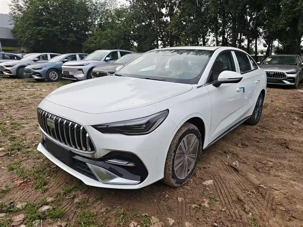 Geely Galaxy Galaxy Stellar 6 2025 Base Version фото 2