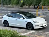 Photo 6 - Tesla Model 3