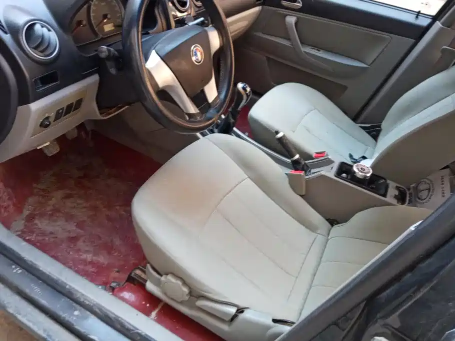 Geely SC3 2013 2012 1.3L Base Model
