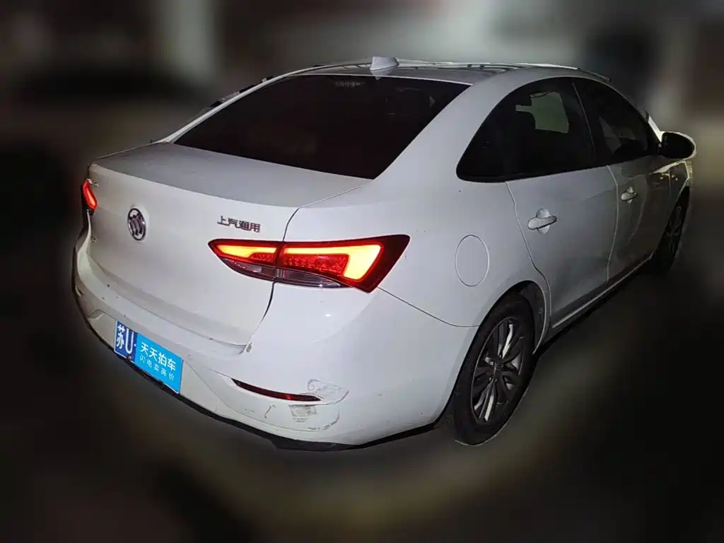 Фото 2 - Buick Excelle