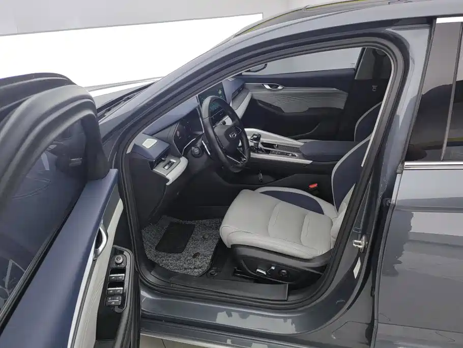Geely Preface 2021 2021 Facelift 2.0TD Premium Model