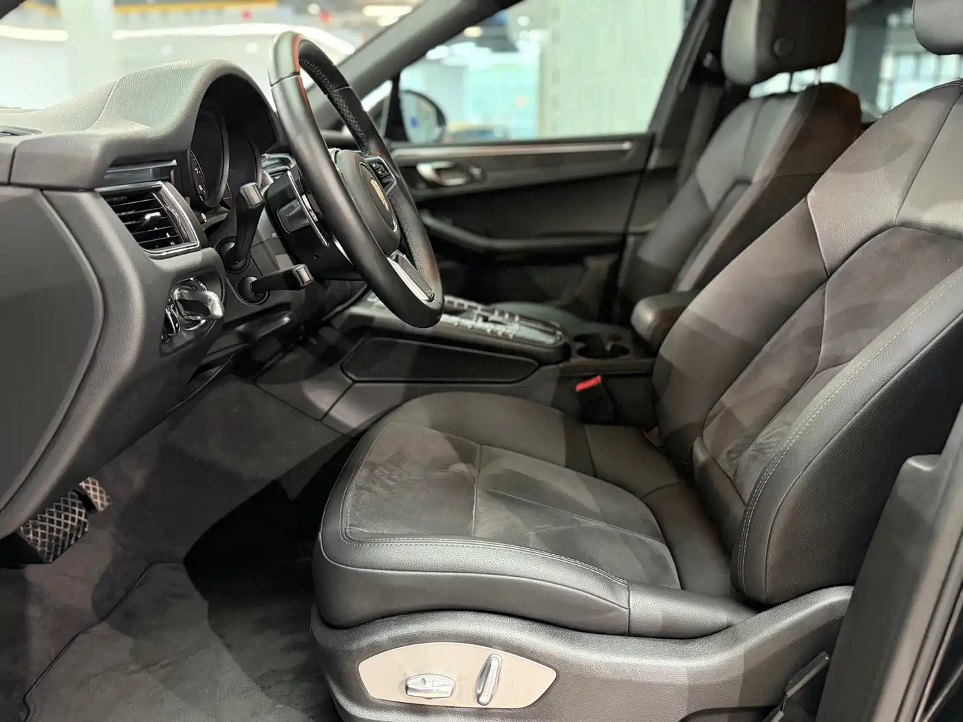 Porsche Macan 2017 Macan 2.0T фото 4