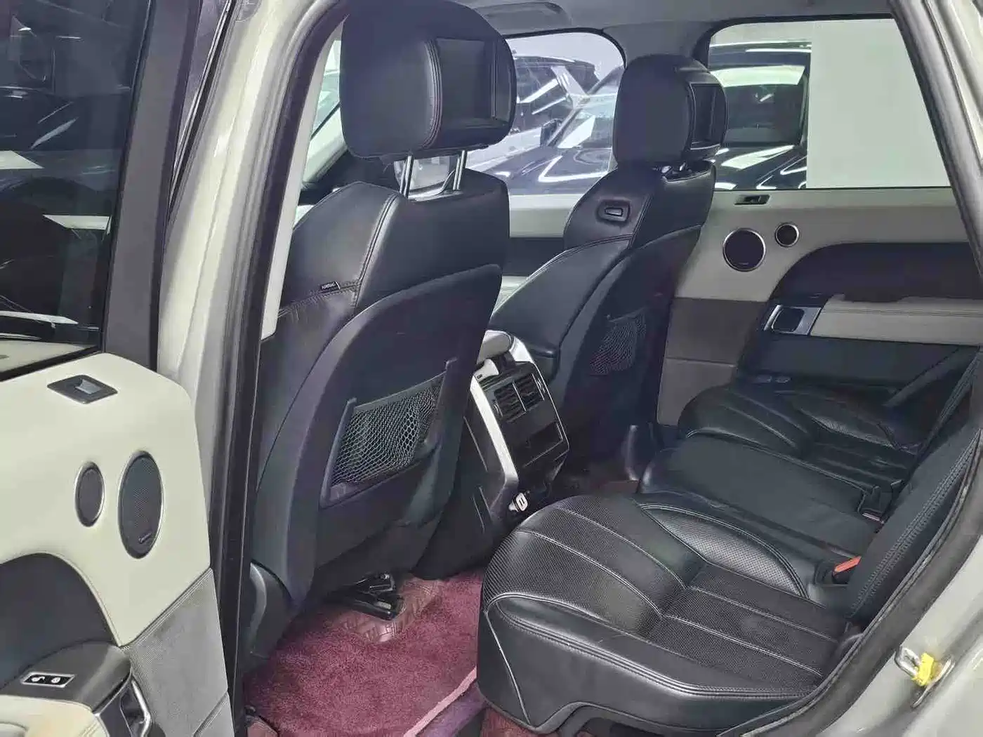 Land Rover Range Rover Sport 2014 3.0 SC V6 HSE фото 12